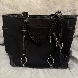 Vintage Coach signature bucket bag